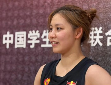 辉达注册-轰30分+三分9中8！中国女篮19岁新星崛起：女版欧文闪耀大学联赛